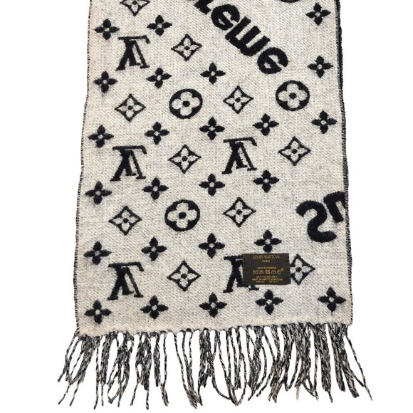 Louis Vuitton LV Supreme Black & White Monogram Cashmere Scarf - Picture 12 of 15